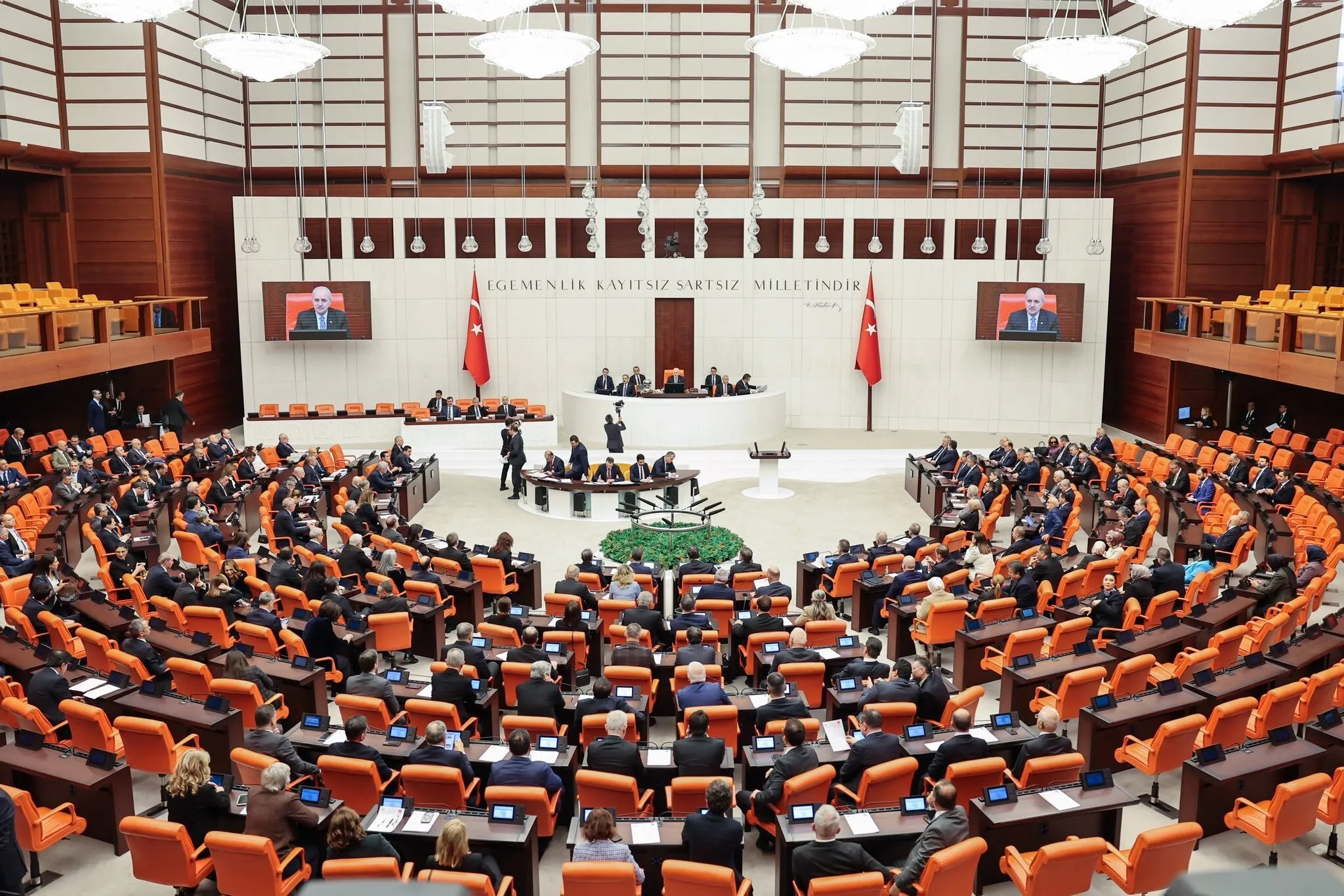 TBMM’de çocuklara yönelik düzenlemeler kabul edildi! Suça sürüklenen çocuklar için yeni dönem